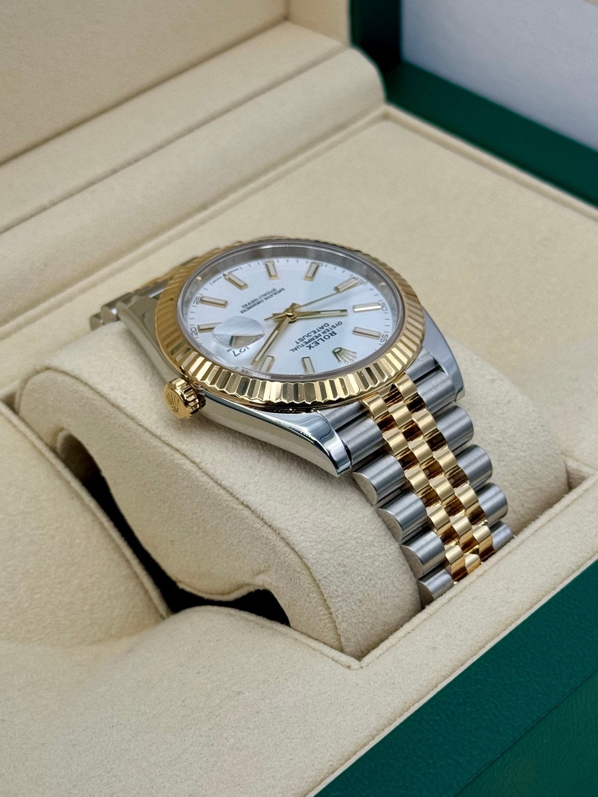 2020 Rolex Datejust 41mm 126333 Two-Tone Jubilee White Dial - Image 8