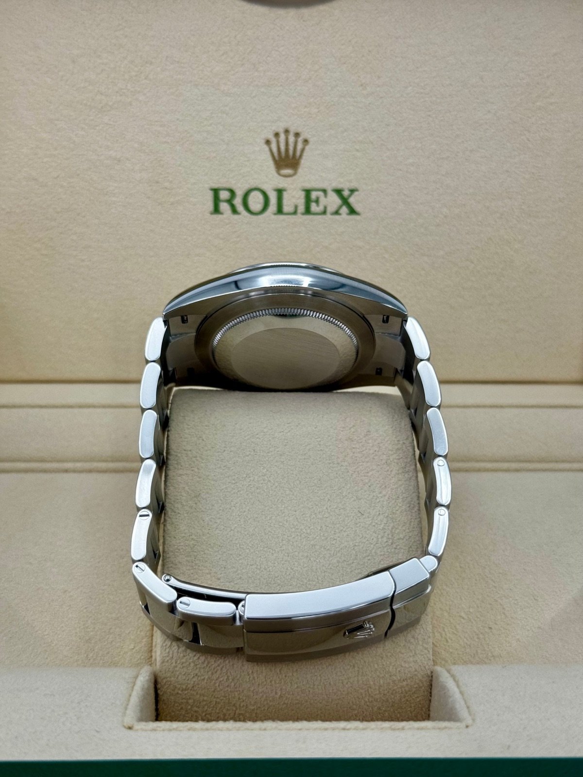 2024 Rolex Datejust 41mm 126300 Oyster Wimbledon Dial (Unworn) - Image 10