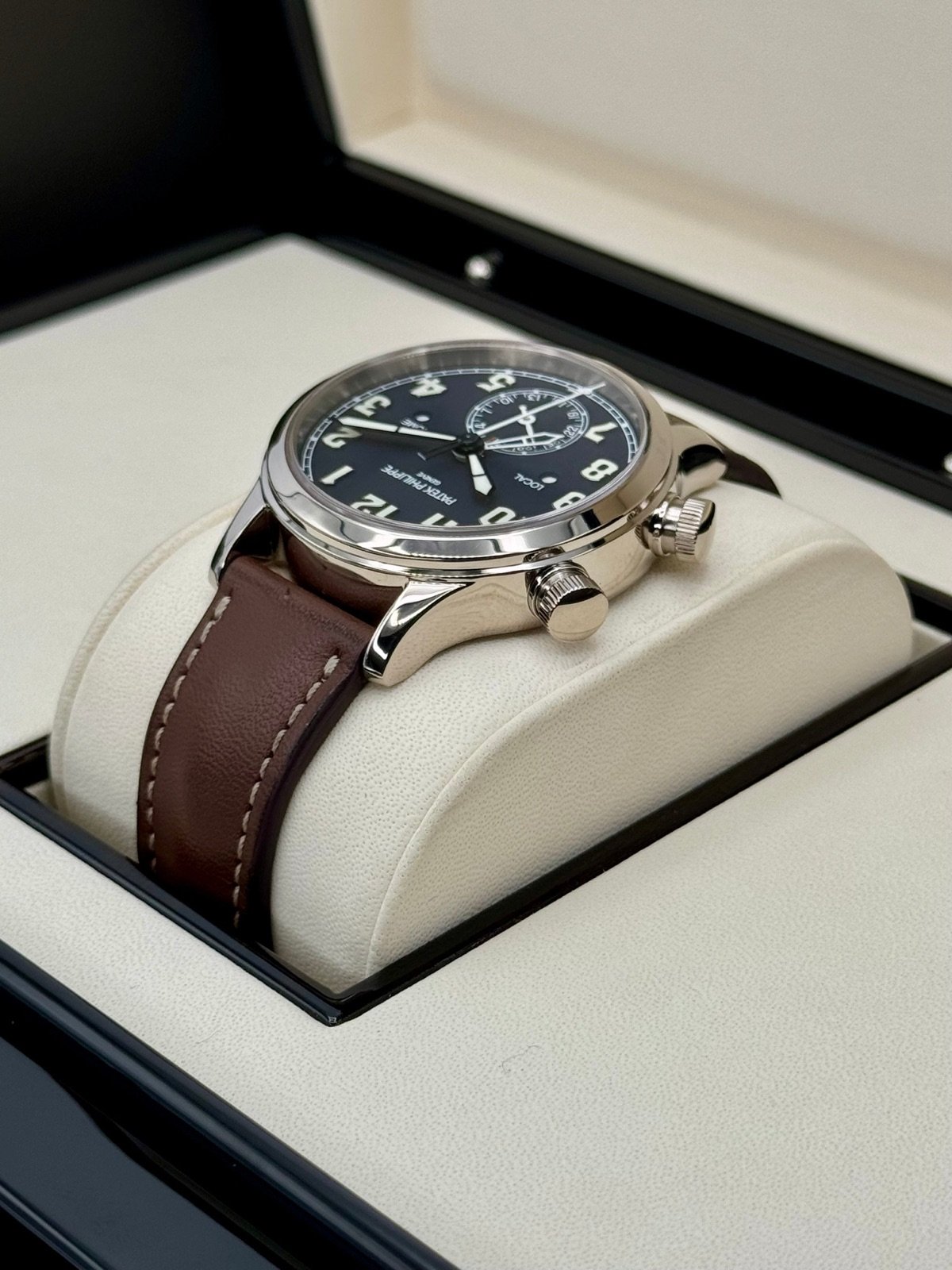 2021 Patek Philippe 37.5mm 7234G Calatrava Pilot Travel Time White Gold - Image 7