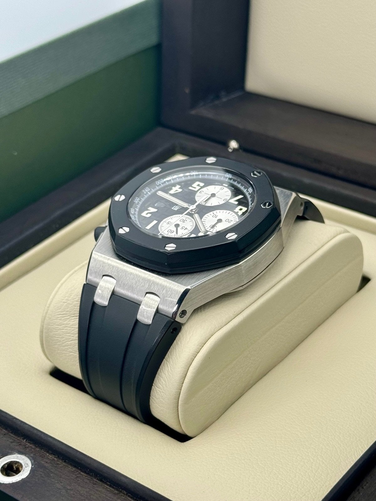 2006 Audemars Piguet Royal Oak 42mm 25940SK Offshore Black Dial - Image 7