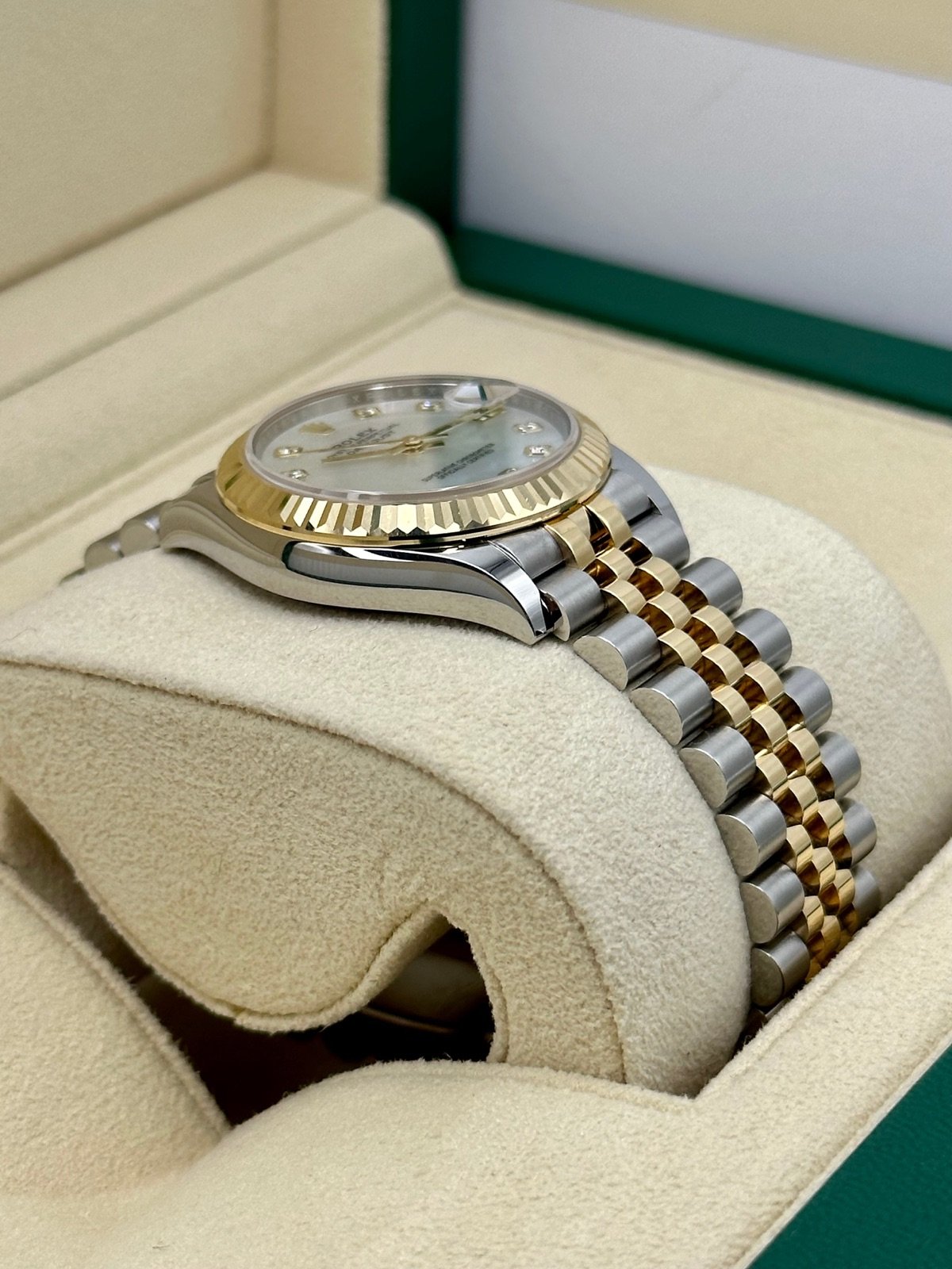 2024 Rolex Datejust 31mm 278273 Two-Tone Jubilee MOP Diamond Dial (Unworn) - Image 6