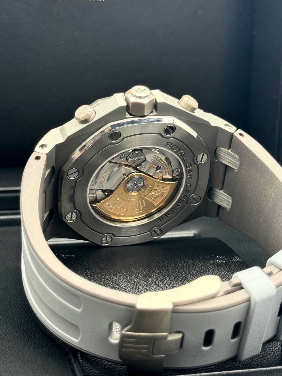 2021 Audemars Piguet Royal Oak Offshore Chrono 42mm 26470IO - Image 11