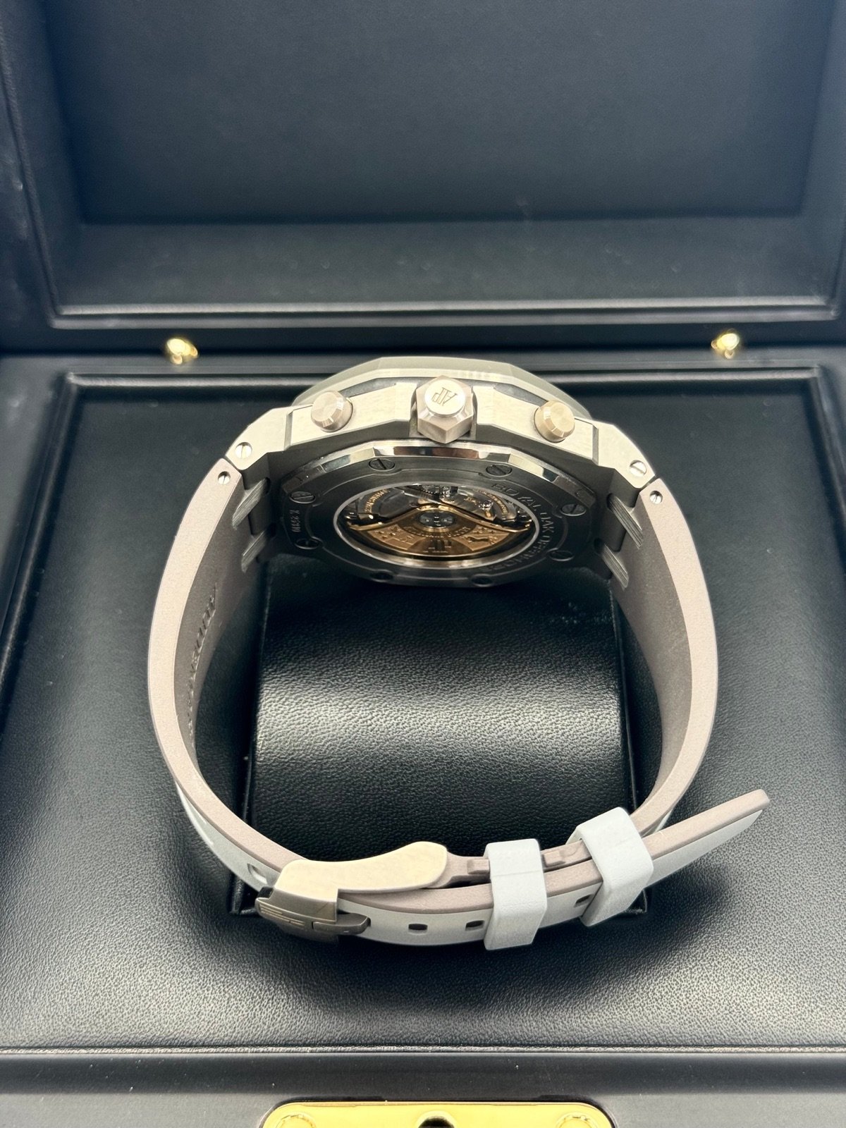 2021 Audemars Piguet Royal Oak Offshore Chrono 42mm 26470IO - Image 9