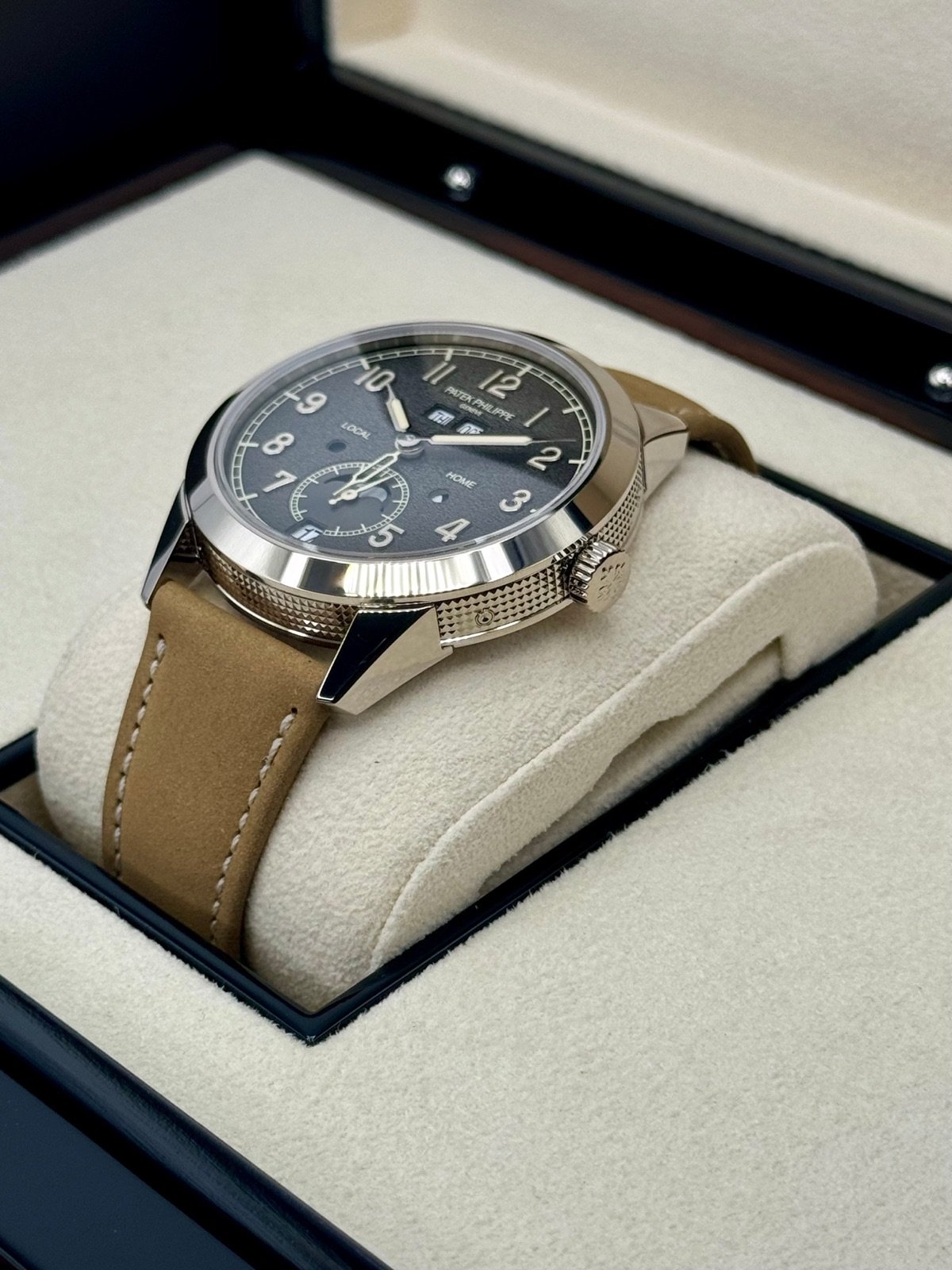 2023 Patek Philippe 42mm 5326G Annual Calendar Travel Time Compliations - Image 5