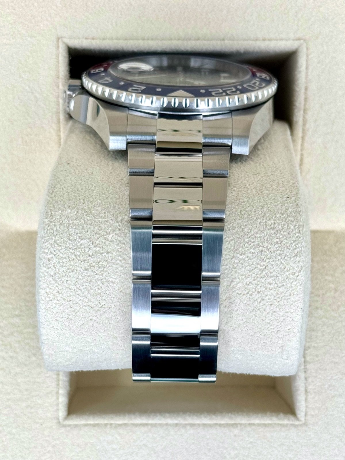 2022 Rolex GMT-Master II “Pepsi” 40mm 126710BLRO Oyster - Image 4