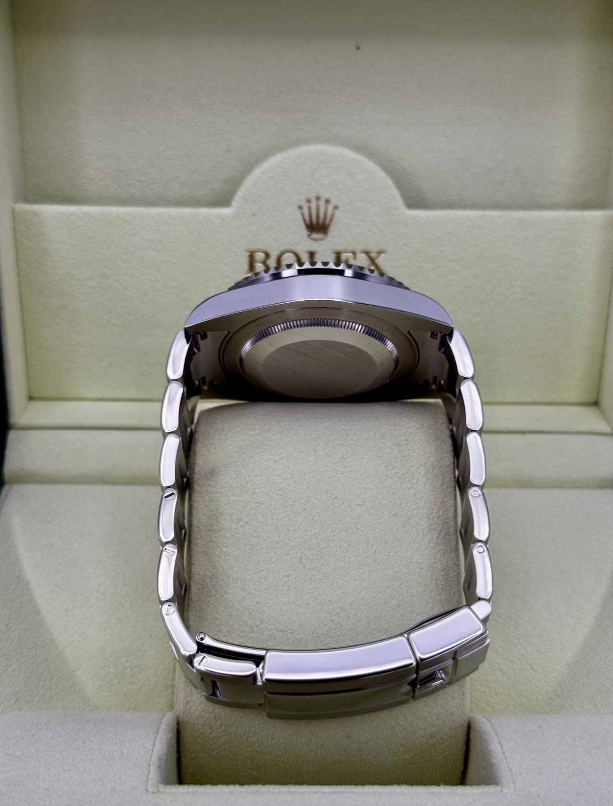 2014 Rolex GMT-Master II “Batman” 40mm 116710BLNR Oyster - Image 10
