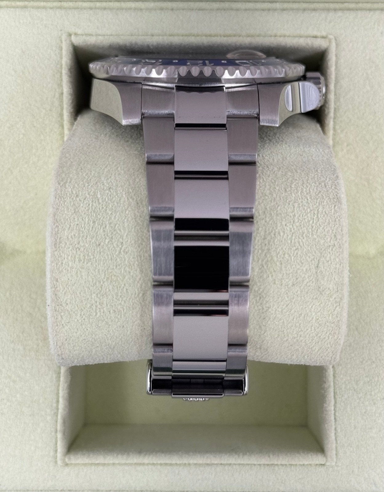 2014 Rolex GMT-Master II “Batman” 40mm 116710BLNR Oyster - Image 3