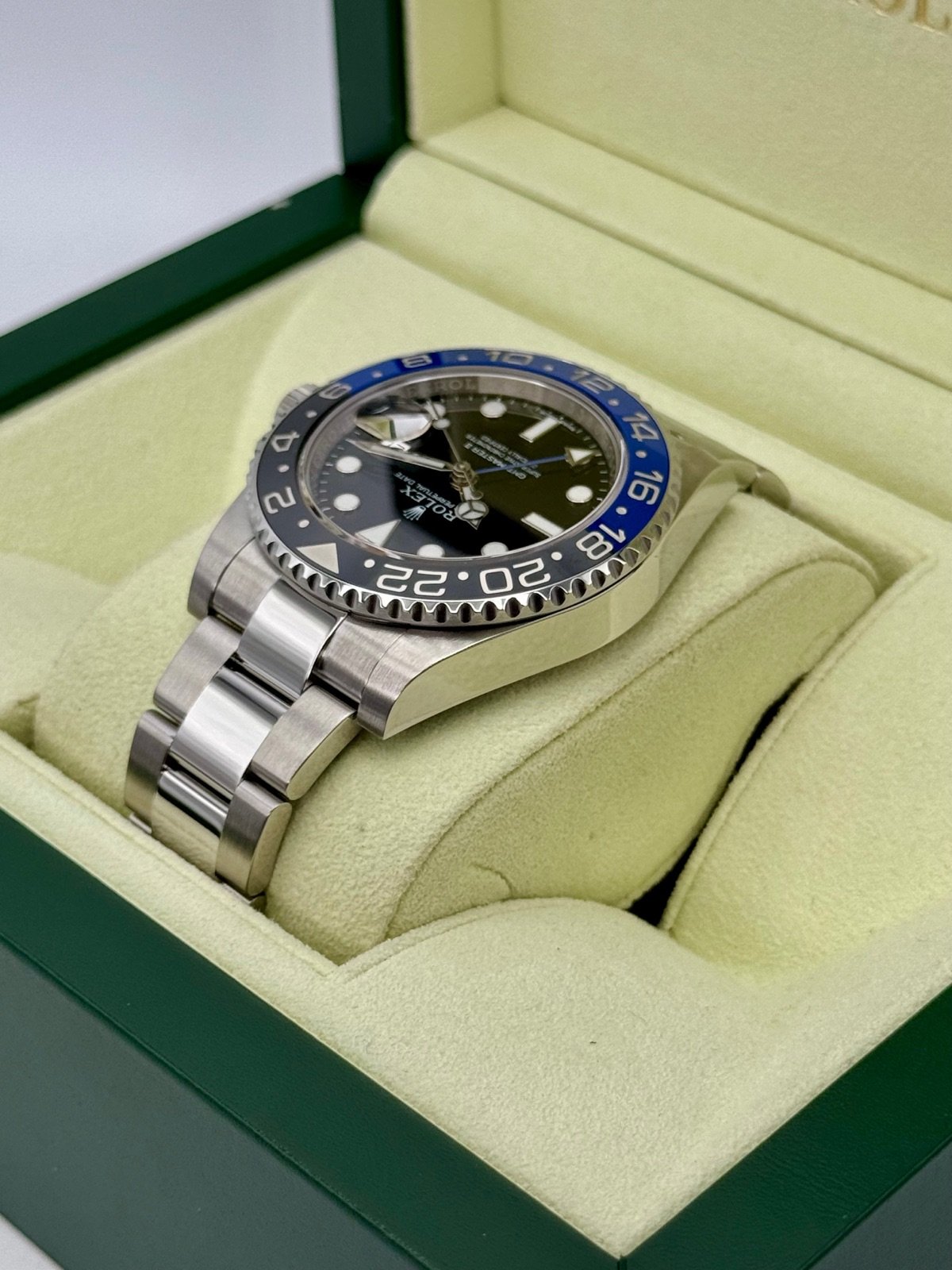 2014 Rolex GMT-Master II “Batman” 40mm 116710BLNR Oyster - Image 7