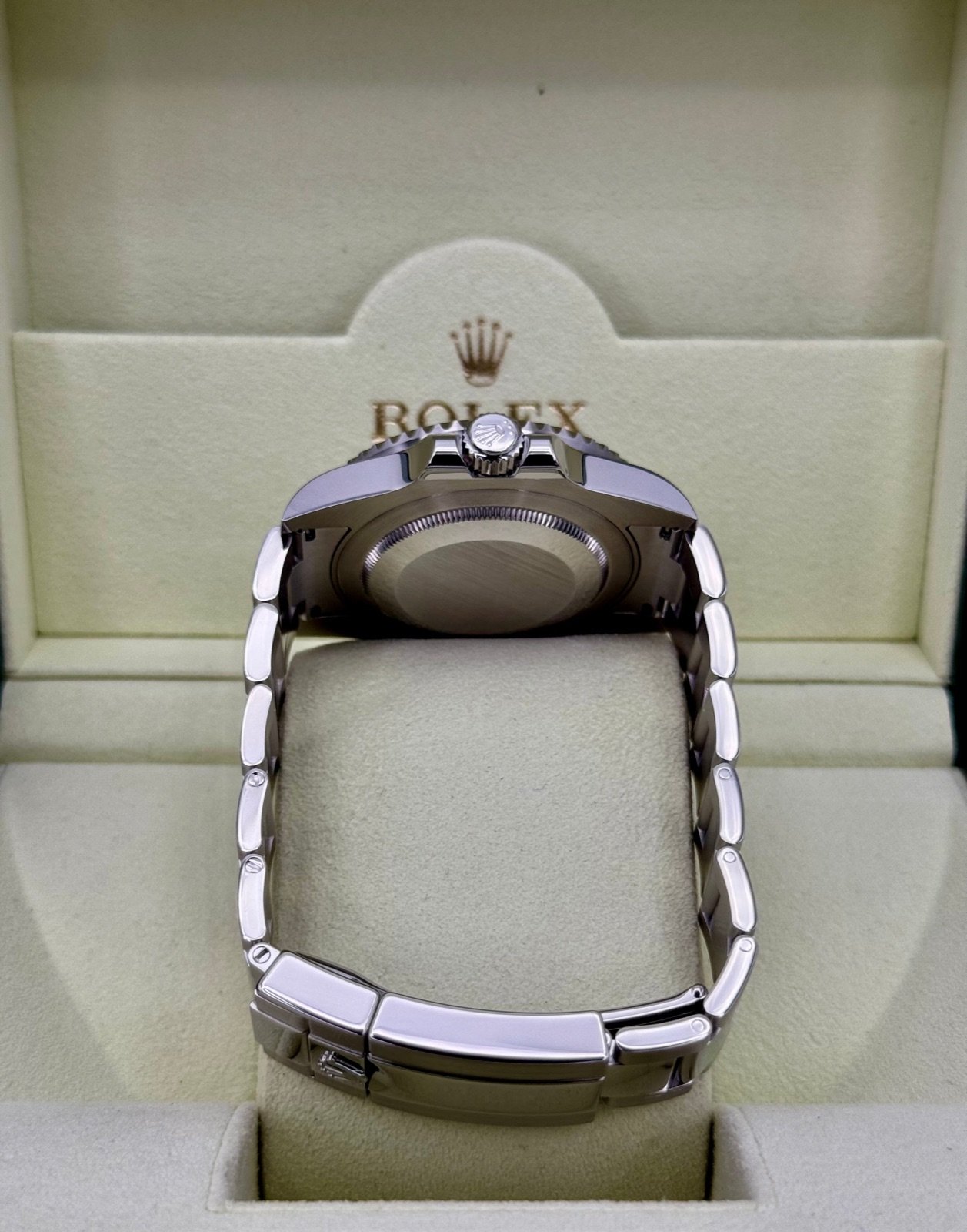 2014 Rolex GMT-Master II “Batman” 40mm 116710BLNR Oyster - Image 9