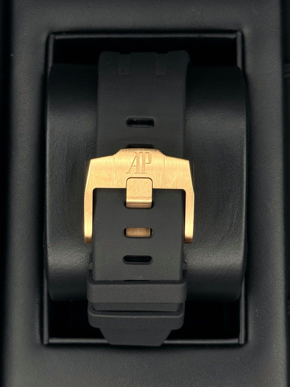 2024 Audemars Piguet Royal Oak Offshore Chrono 43mm 26420RO (Unworn) - Image 2