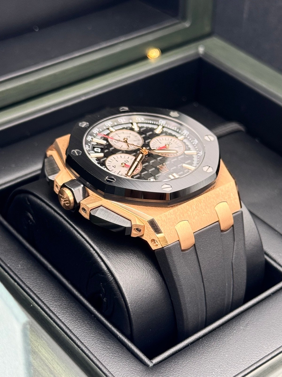 2024 Audemars Piguet Royal Oak Offshore Chrono 43mm 26420RO (Unworn) - Image 8