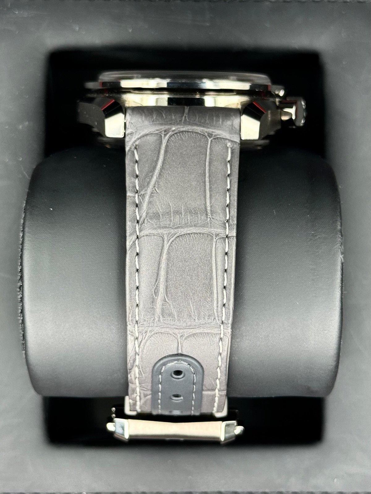 2022 Speedmaster Dark Side Of The Moon 44.25mm Grey Ceramic - Image 3