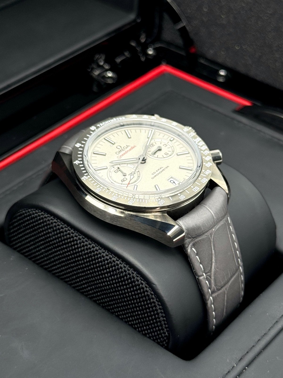 2022 Speedmaster Dark Side Of The Moon 44.25mm Grey Ceramic - Image 6
