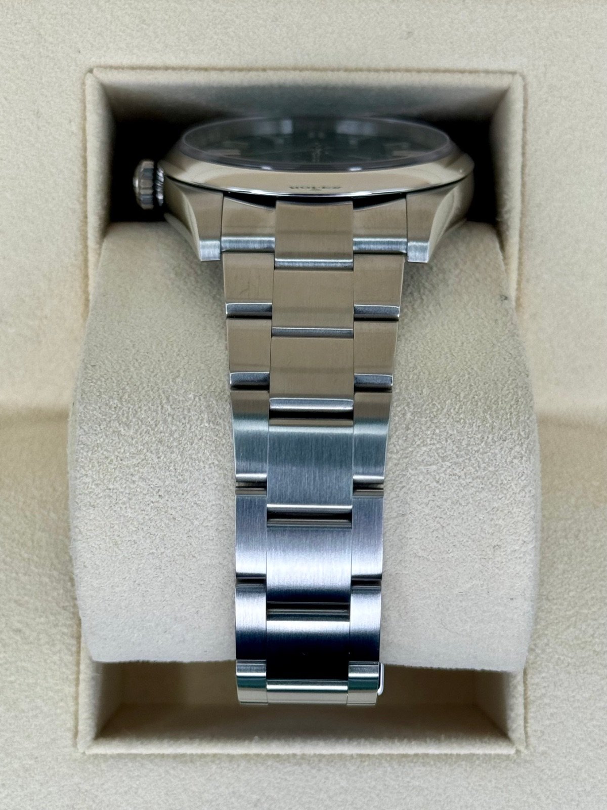 2023 Rolex Oyster Perpetual 41mm 124300 Green Dial (Unworn) - Image 4