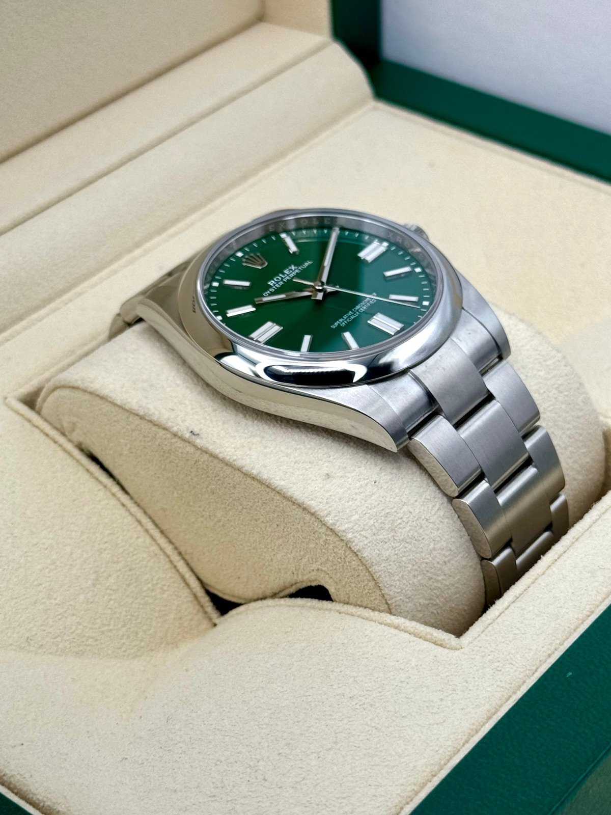 2023 Rolex Oyster Perpetual 41mm 124300 Green Dial (Unworn) - Image 6