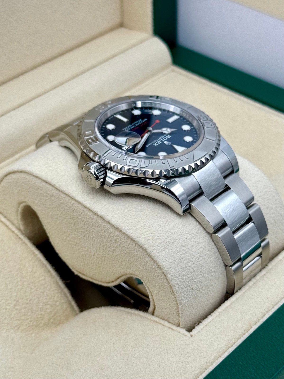 2024 Rolex Yacht-Master 40mm 126622 Stainless Steel Blue Dial (Unworn) - Image 8