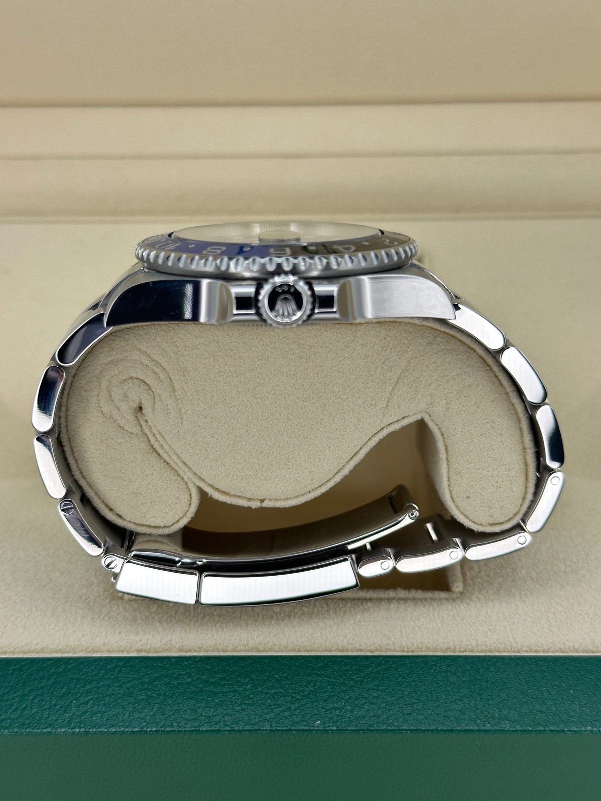 2018 Rolex GMT-Master II “Batman” 40mm 116710BLNR Oyster - Image 9