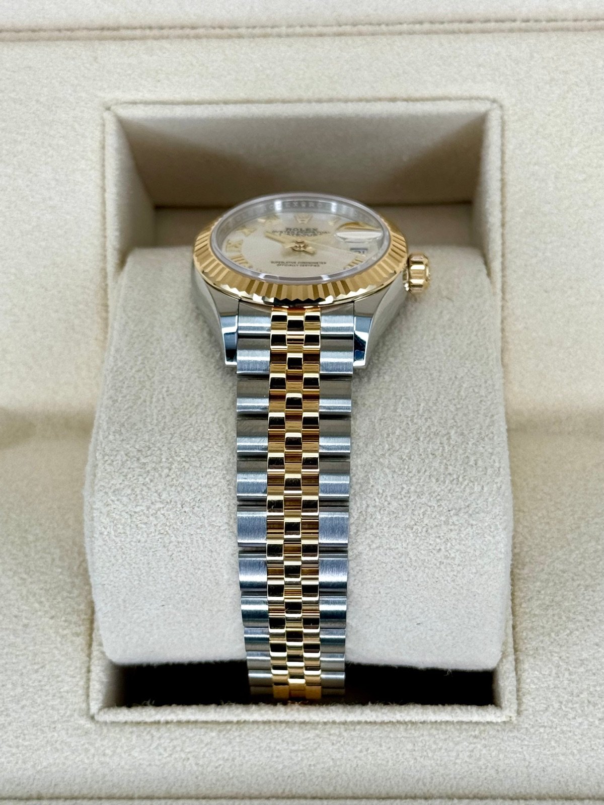 2024 Rolex Lady Datejust 28mm 279173 Two-Tone Jubilee Silver Dial (Unworn) - Image 3