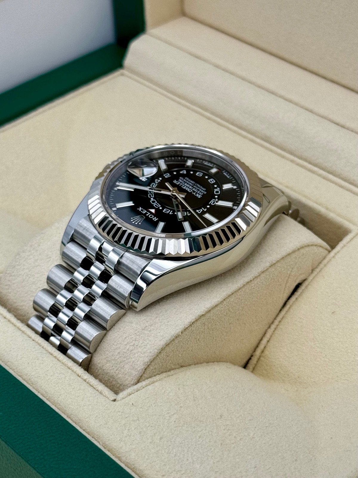 2021 Rolex Sky-Dweller 42mm 326934 Jubilee Black Dial - Image 7