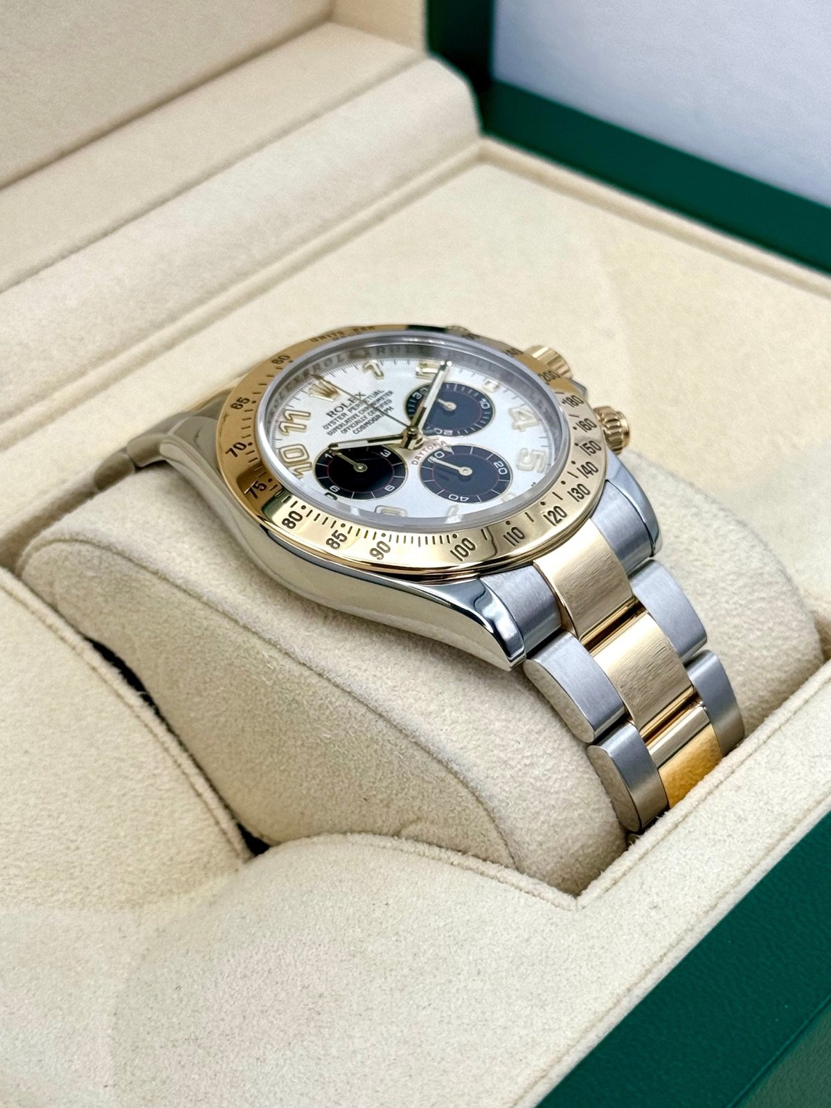2019 Rolex Daytona 40mm 116523 116523 Panda Arabic Racing Dial - Image 6