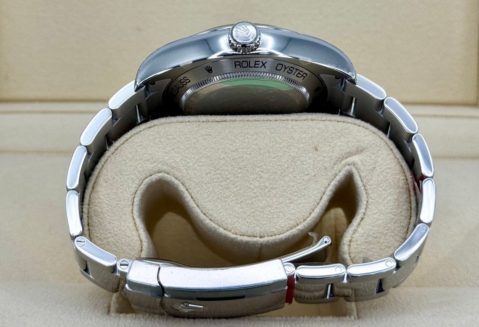 2009 Rolex Milgauss 40mm 116400GV Black Dial (Unworn) - Image 9