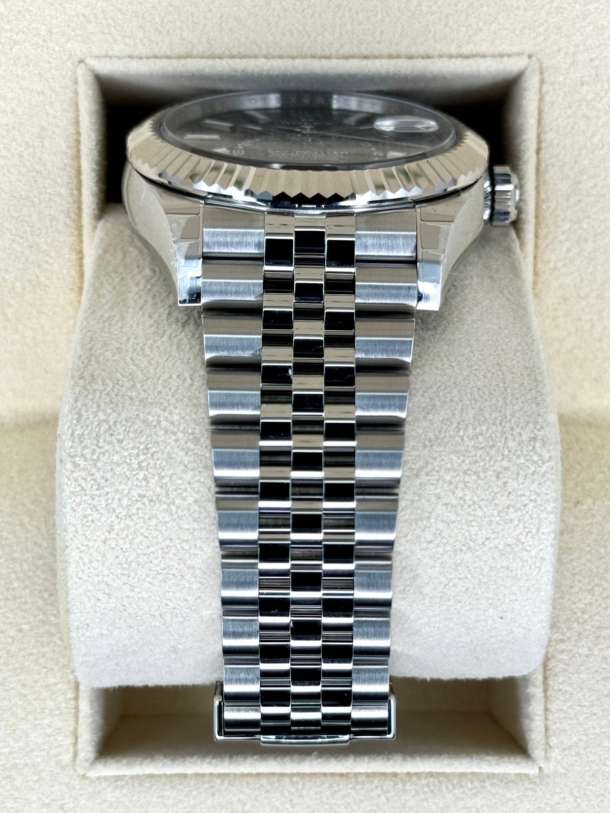 2024 Rolex Sky-Dweller 42mm 336934 Jubilee Black Dial (Unworn) - Image 2