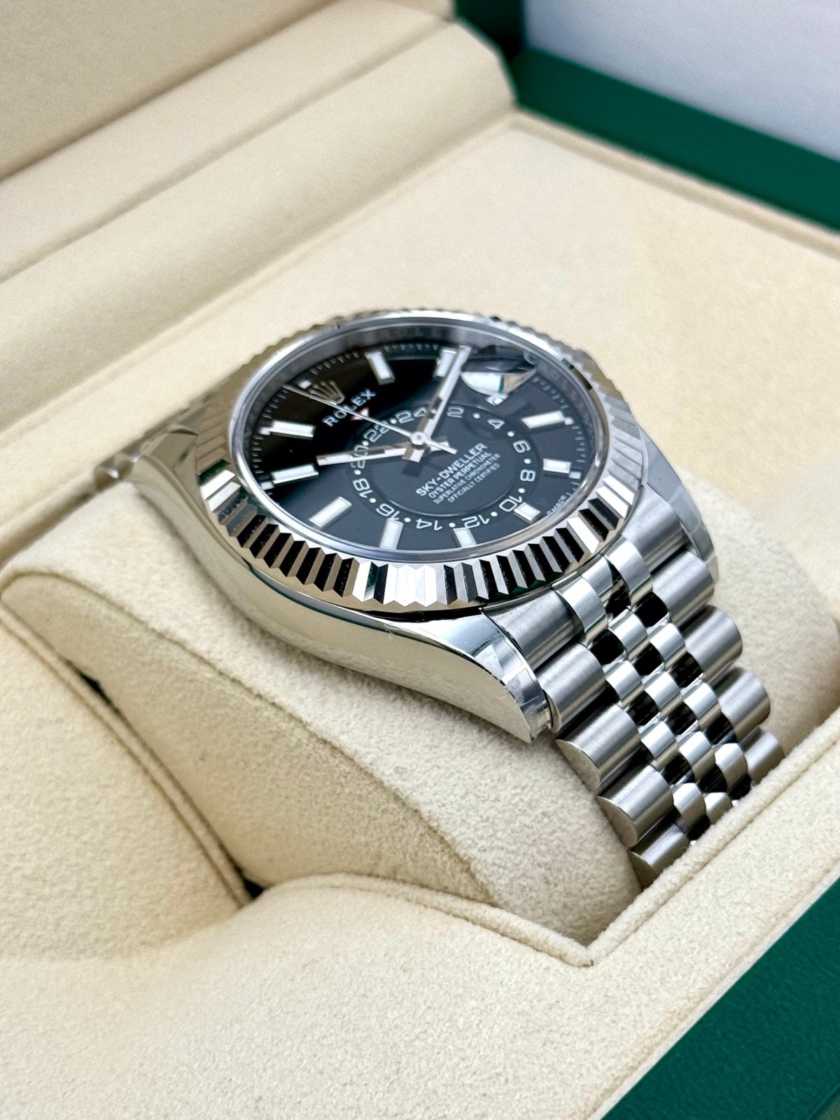 2024 Rolex Sky-Dweller 42mm 336934 Jubilee Black Dial (Unworn) - Image 5