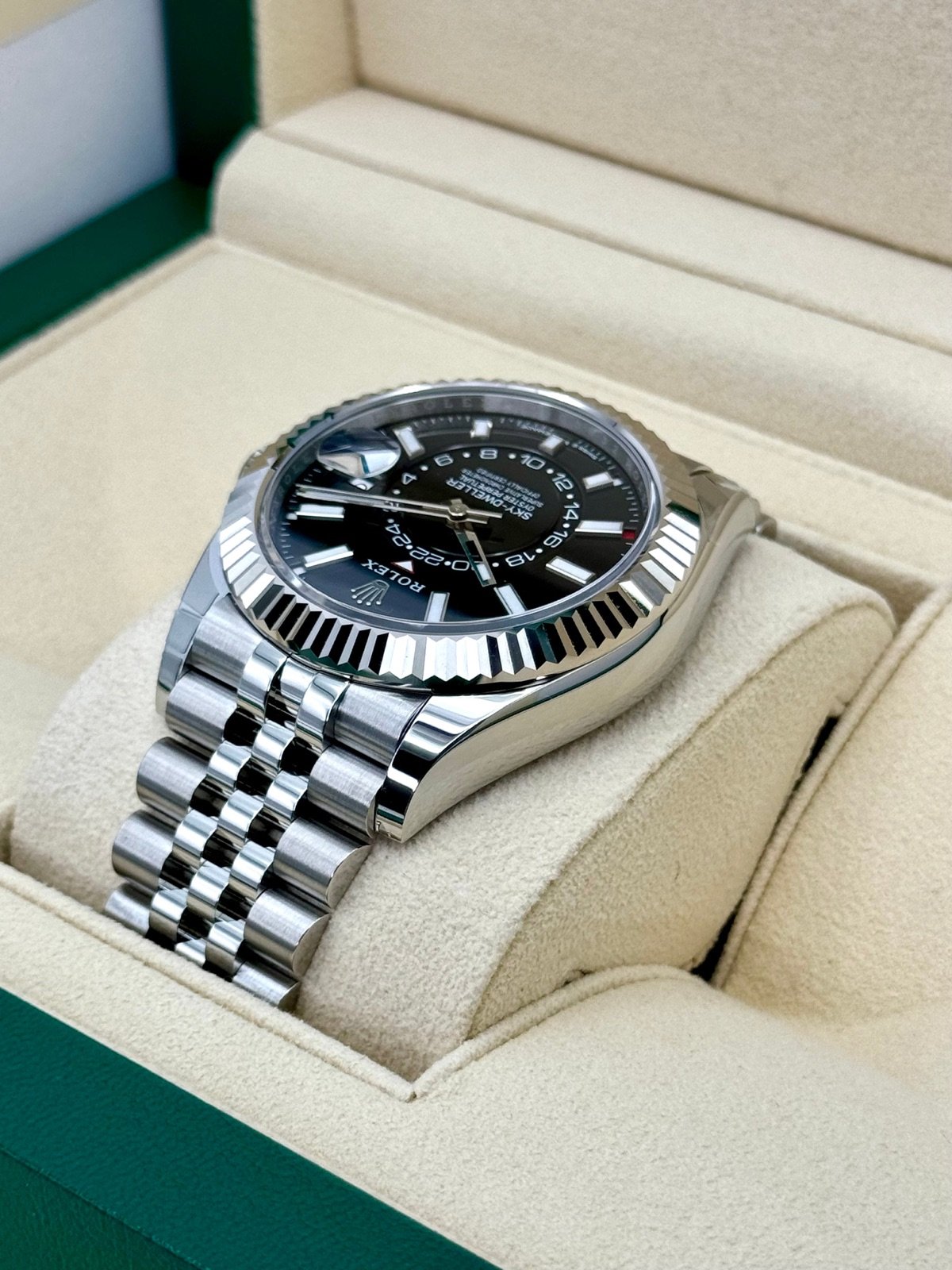 2024 Rolex Sky-Dweller 42mm 336934 Jubilee Black Dial (Unworn) - Image 6