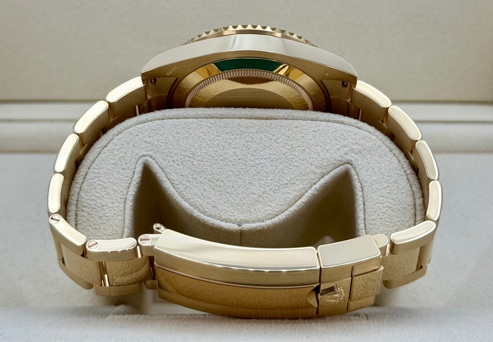 2024 Rolex Submariner “Bluesy” 41mm 126618LB Yellow Gold Blue Dial (Unworn) - Image 10