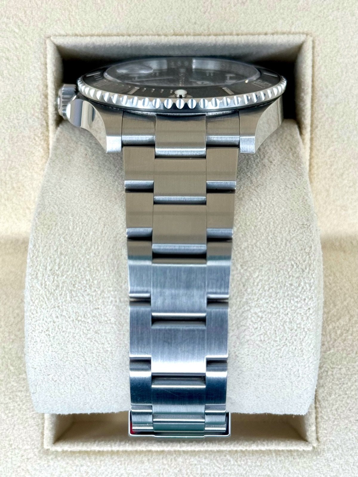 2023 Rolex Submariner 41mm 126610LN Stainless Steel Black Dial - Image 4
