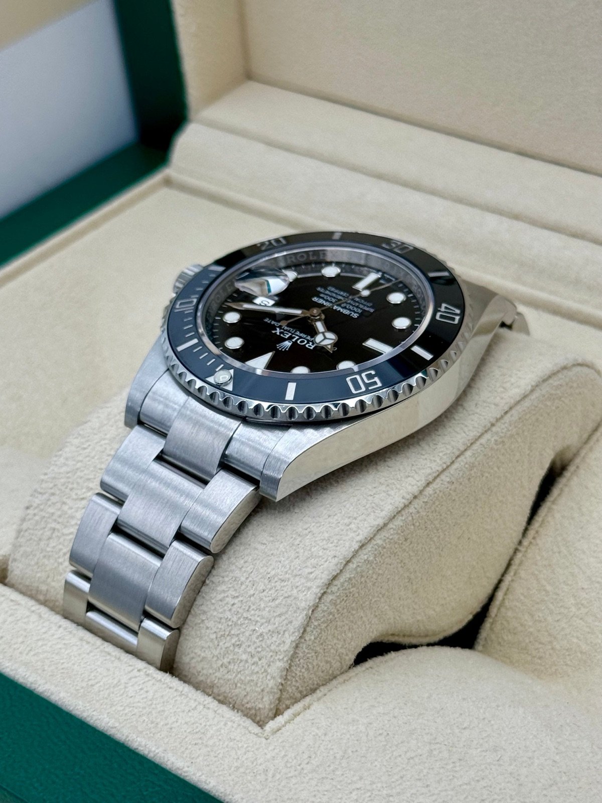 2022 Rolex Submariner 41mm 126610LN Stainless Steel Black Dial - Image 7