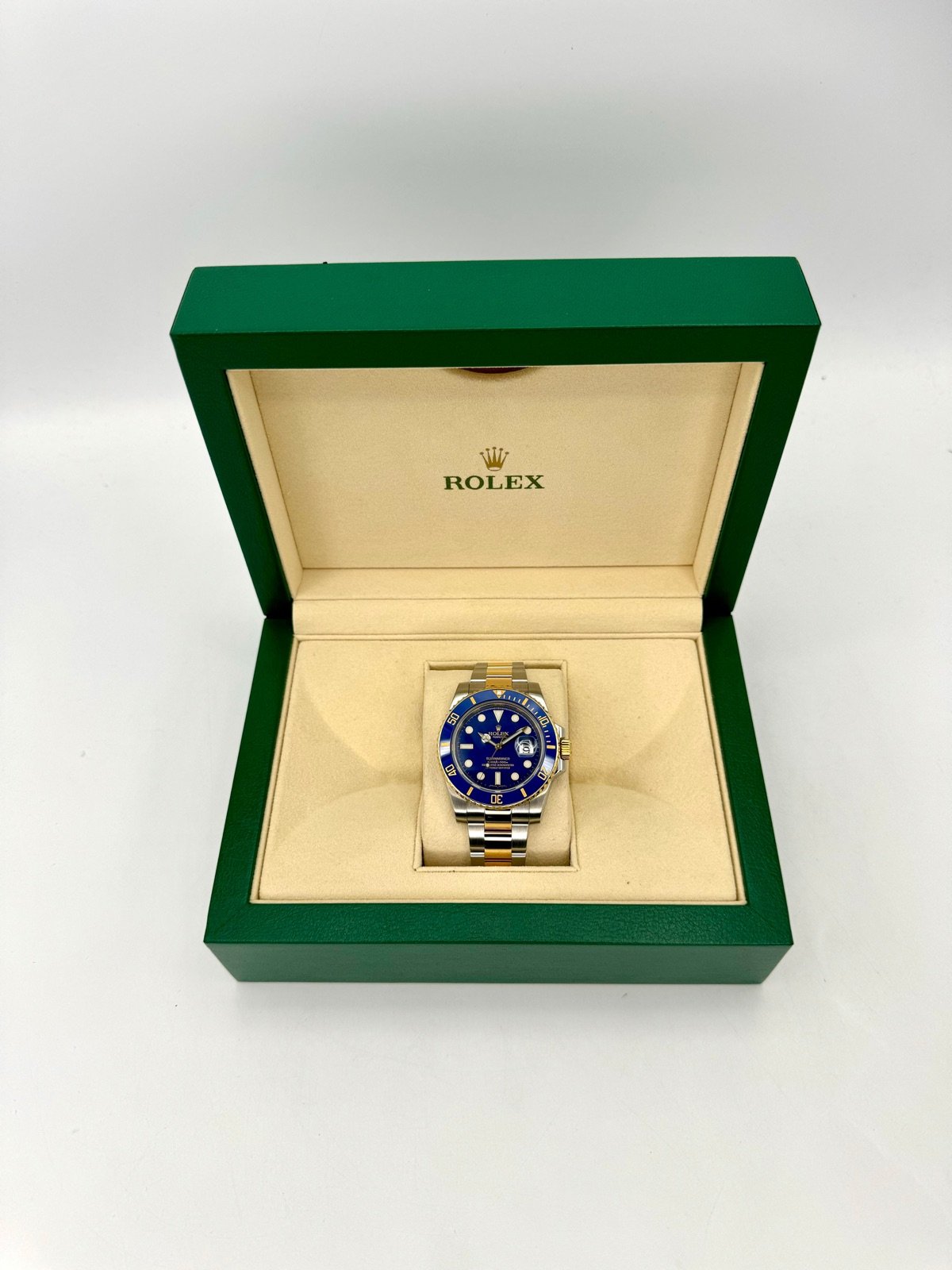 Rolex Submariner “Bluesy” 40mm 116613LB Two-Tone Flat Blue Dial - Image 11