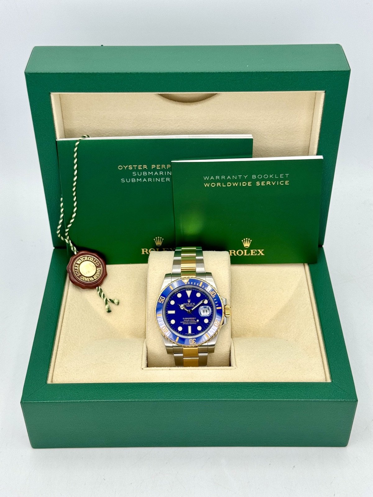Rolex Submariner “Bluesy” 40mm 116613LB Two-Tone Flat Blue Dial - Image 12
