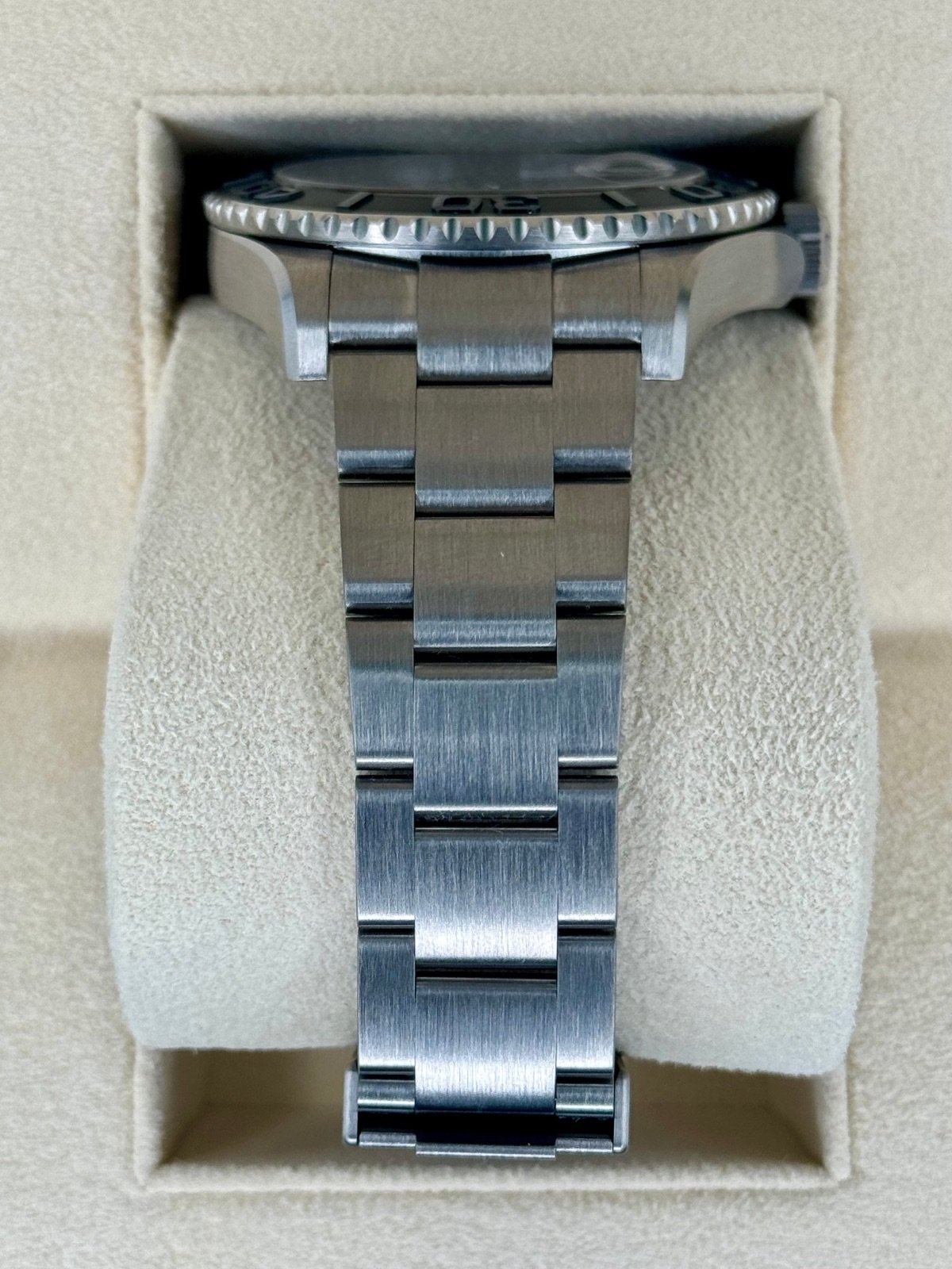 2024 Rolex Yacht-Master 42mm 226627 Titanium (Unworn) - Image 3