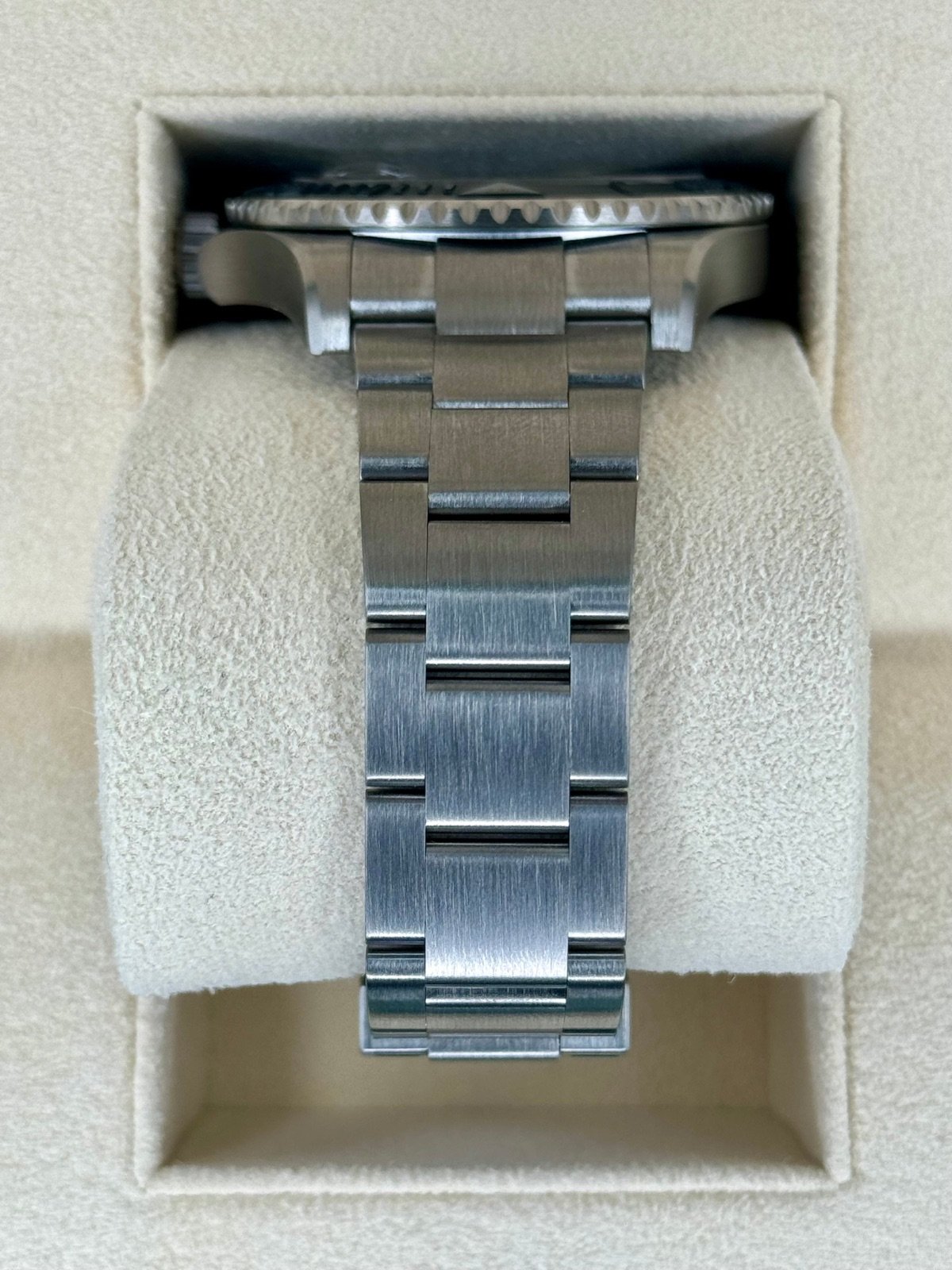 2024 Rolex Yacht-Master 42mm 226627 Titanium (Unworn) - Image 4