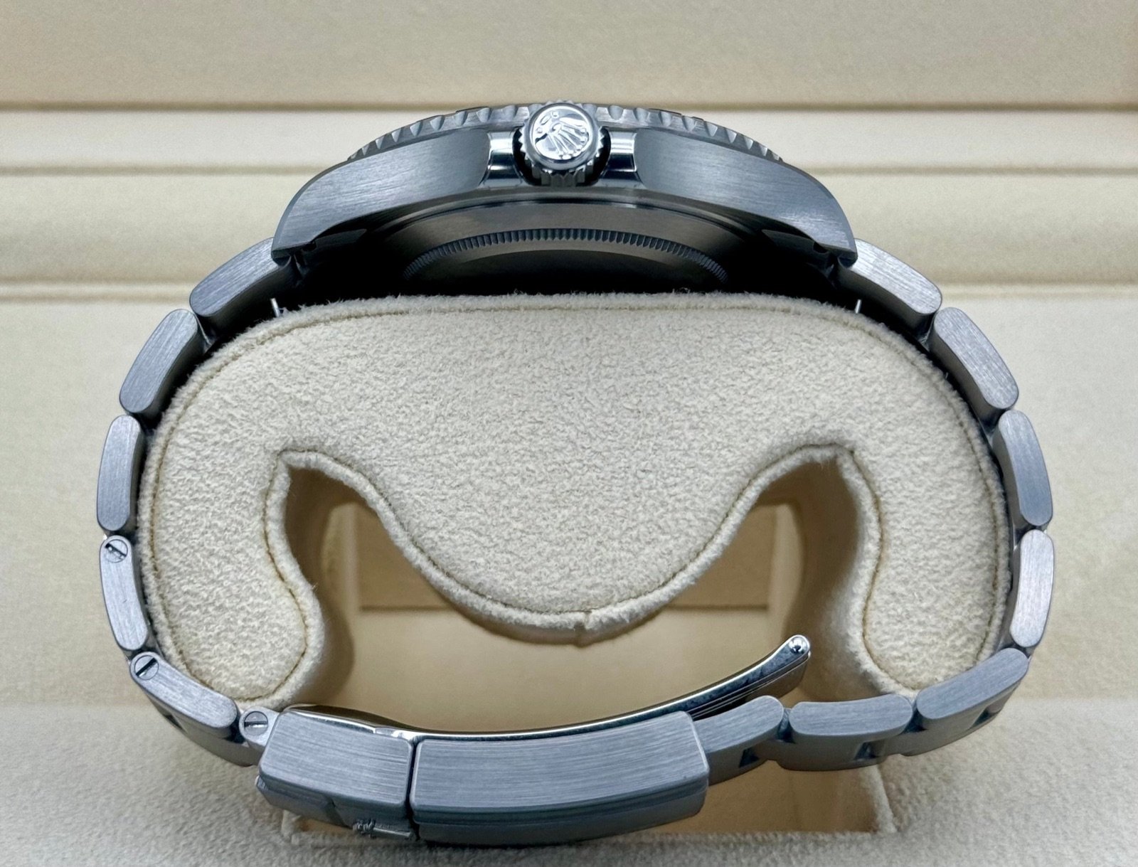 2024 Rolex Yacht-Master 42mm 226627 Titanium (Unworn) - Image 9