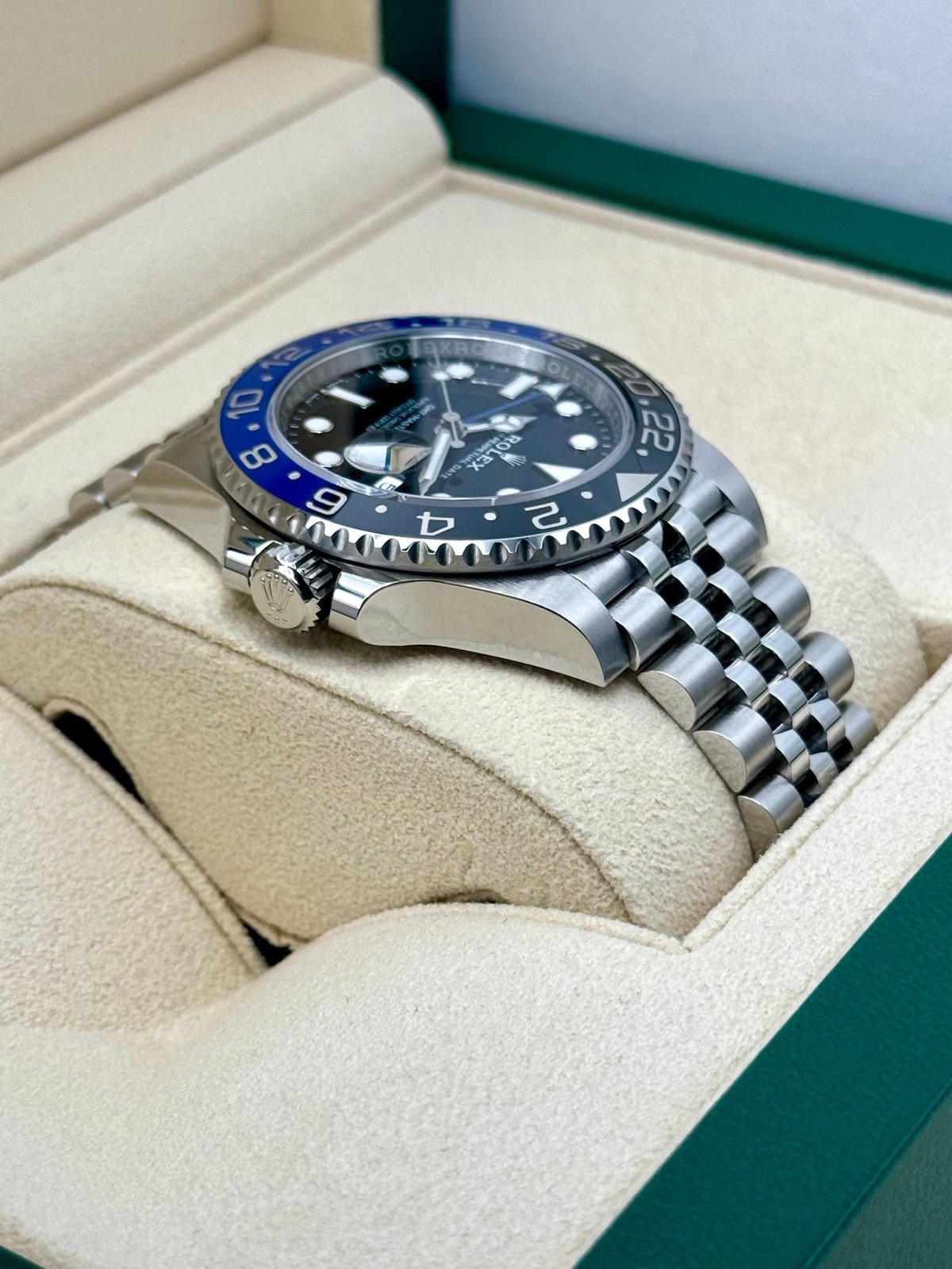 2024 Rolex GMT-Master II “Batgirl” 40mm 126710BLNR Jubilee Black Dial - Image 8