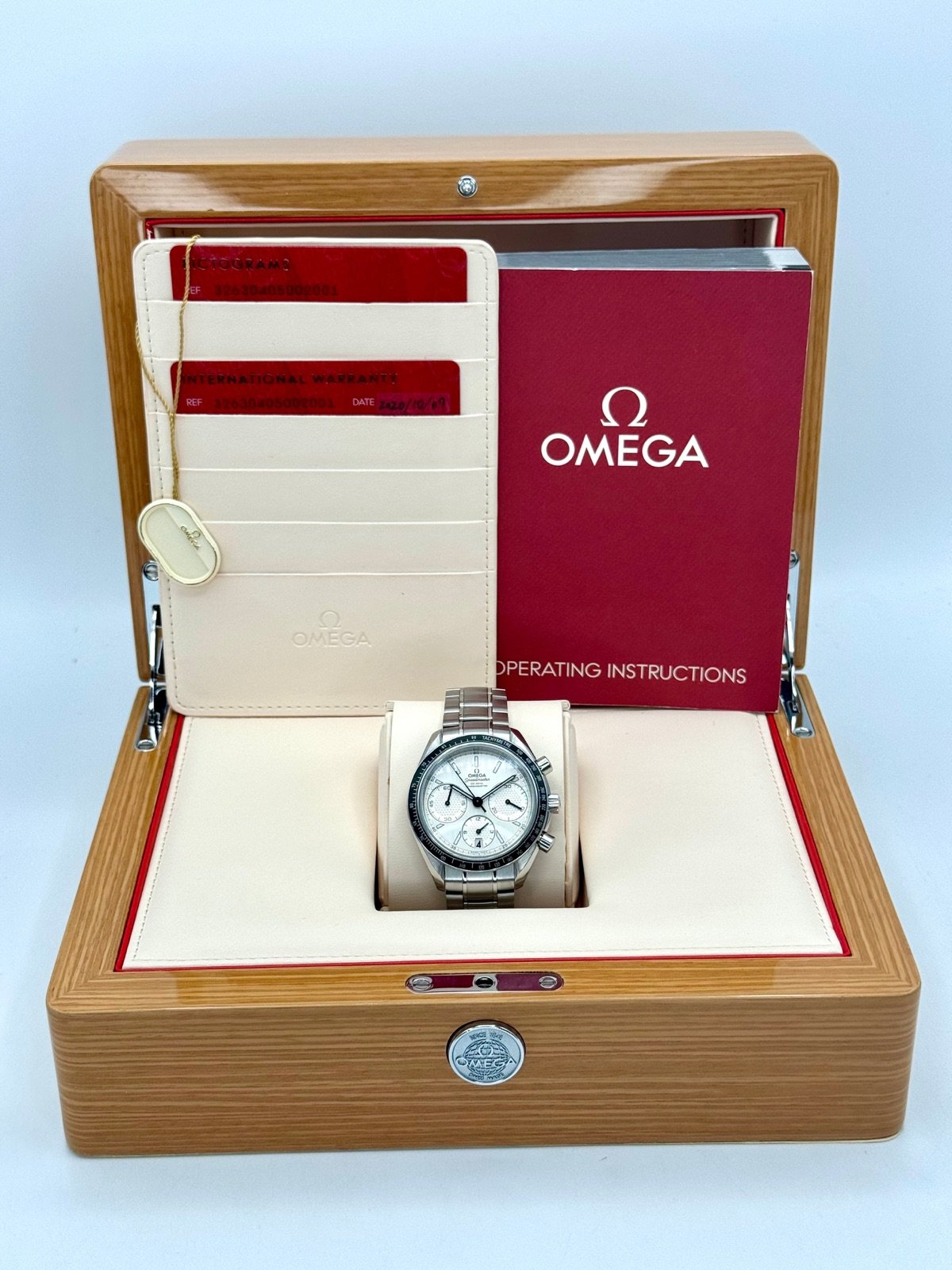2020 Omega Speeedmaster Racing 40mm 326.30.40.5002.001 White Dial - Image 12