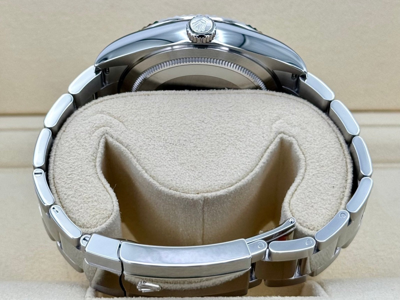 2024 Rolex Sky-Dweller 42mm 336934 Oyster Black Dial (Unworn) - Image 9