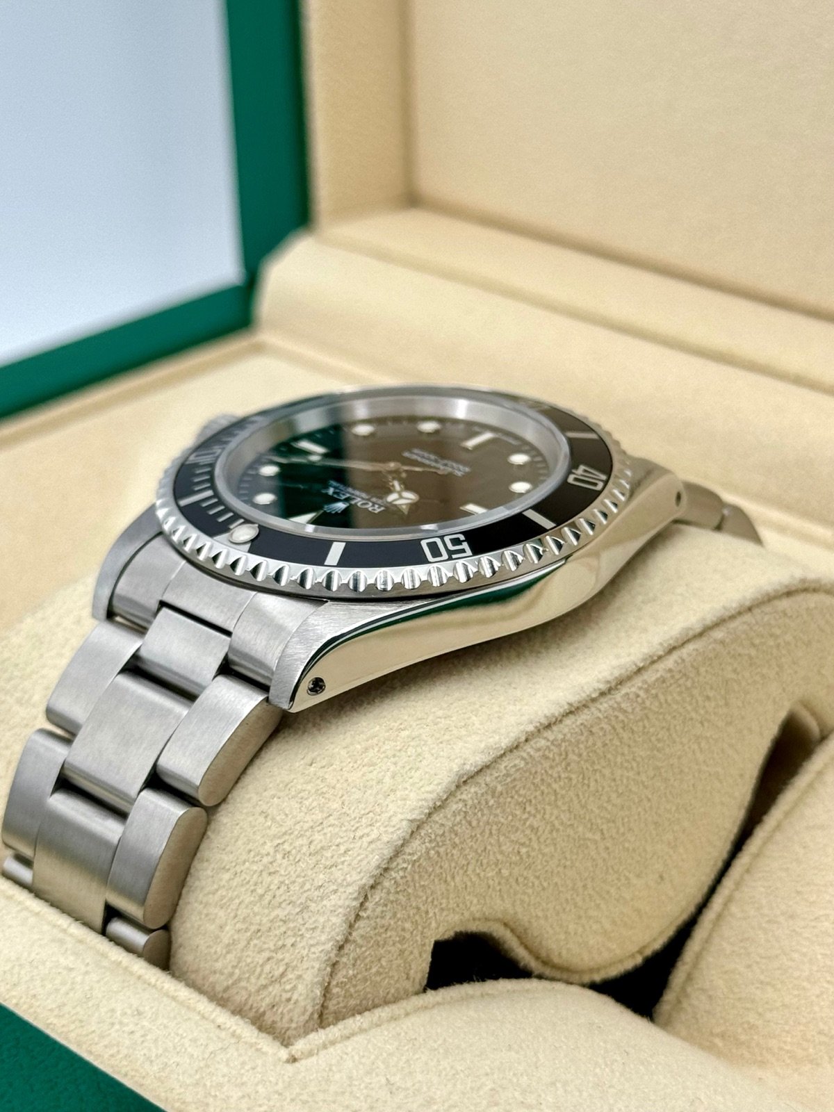 1995 Rolex Submariner 40mm 14060 Stainless Steel Black Dial - Image 7