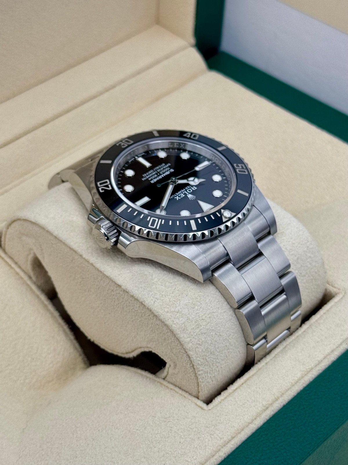 2024 Rolex Submariner 41mm 124060 Stainless Steel Black Dial (Unworn) - Image 8