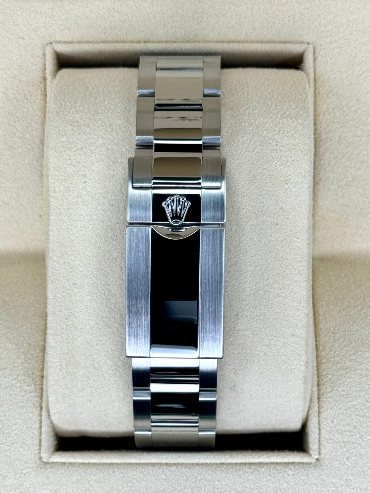 2019 Rolex Daytona 40mm 116500LN Stainless Steel Black Dial - Image 2