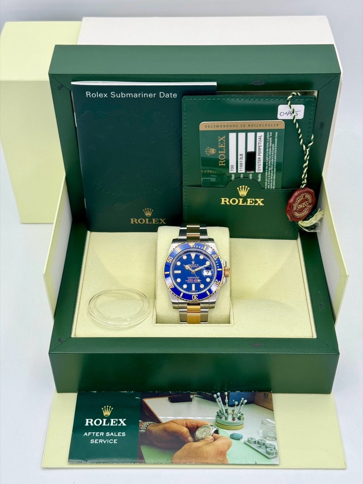 2010 Rolex Submariner “Bluesy” 40mm 116613LB Two-Tone Flat Blue Dial - Image 12