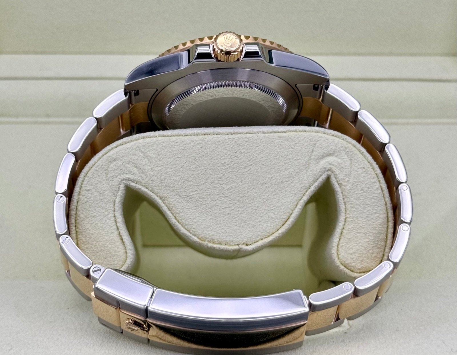2010 Rolex Submariner “Bluesy” 40mm 116613LB Two-Tone Flat Blue Dial - Image 9