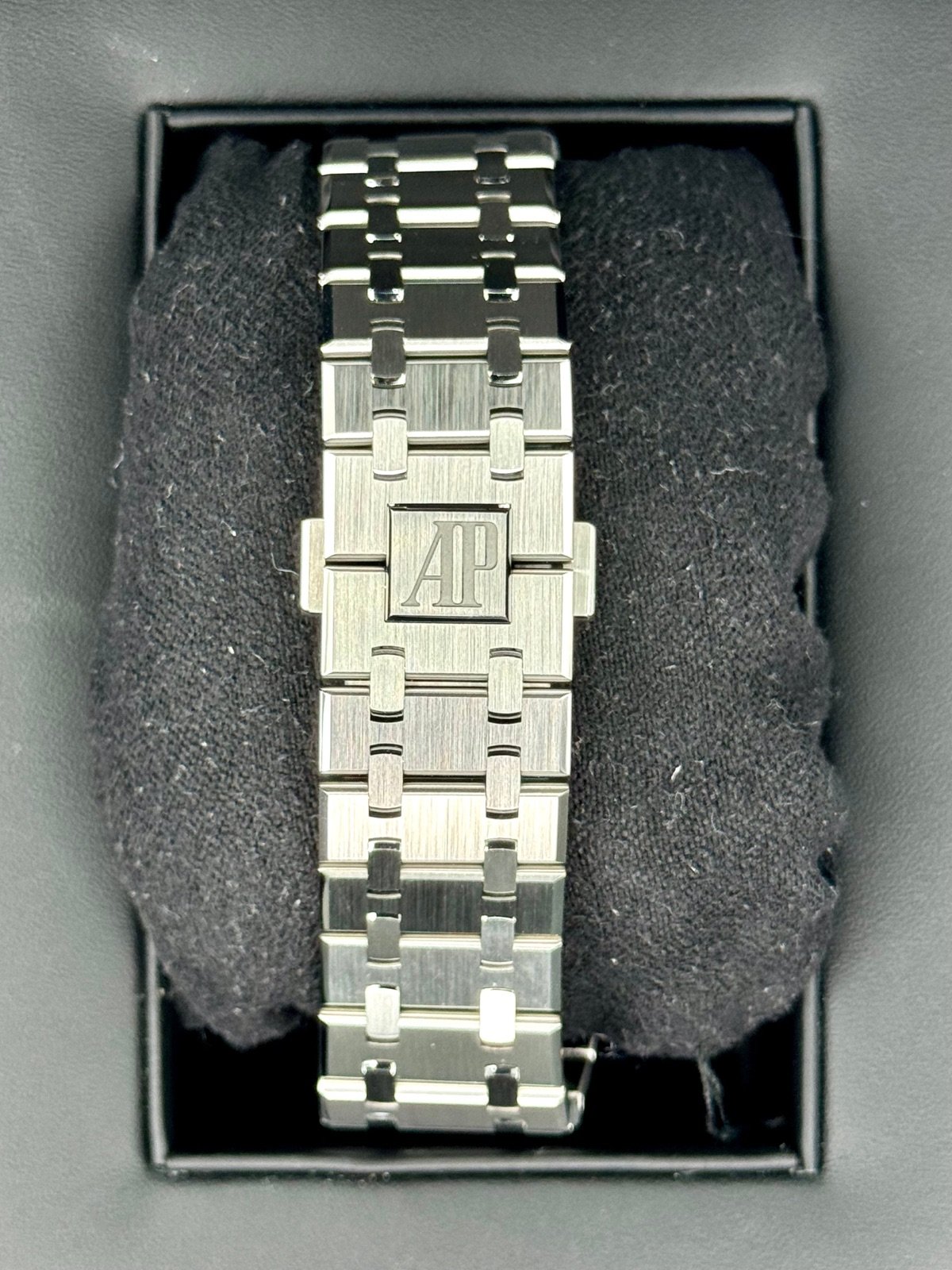 2022 Audemars Piguet 41mm 26240ST 50th Anniversary Chronograph - Image 2