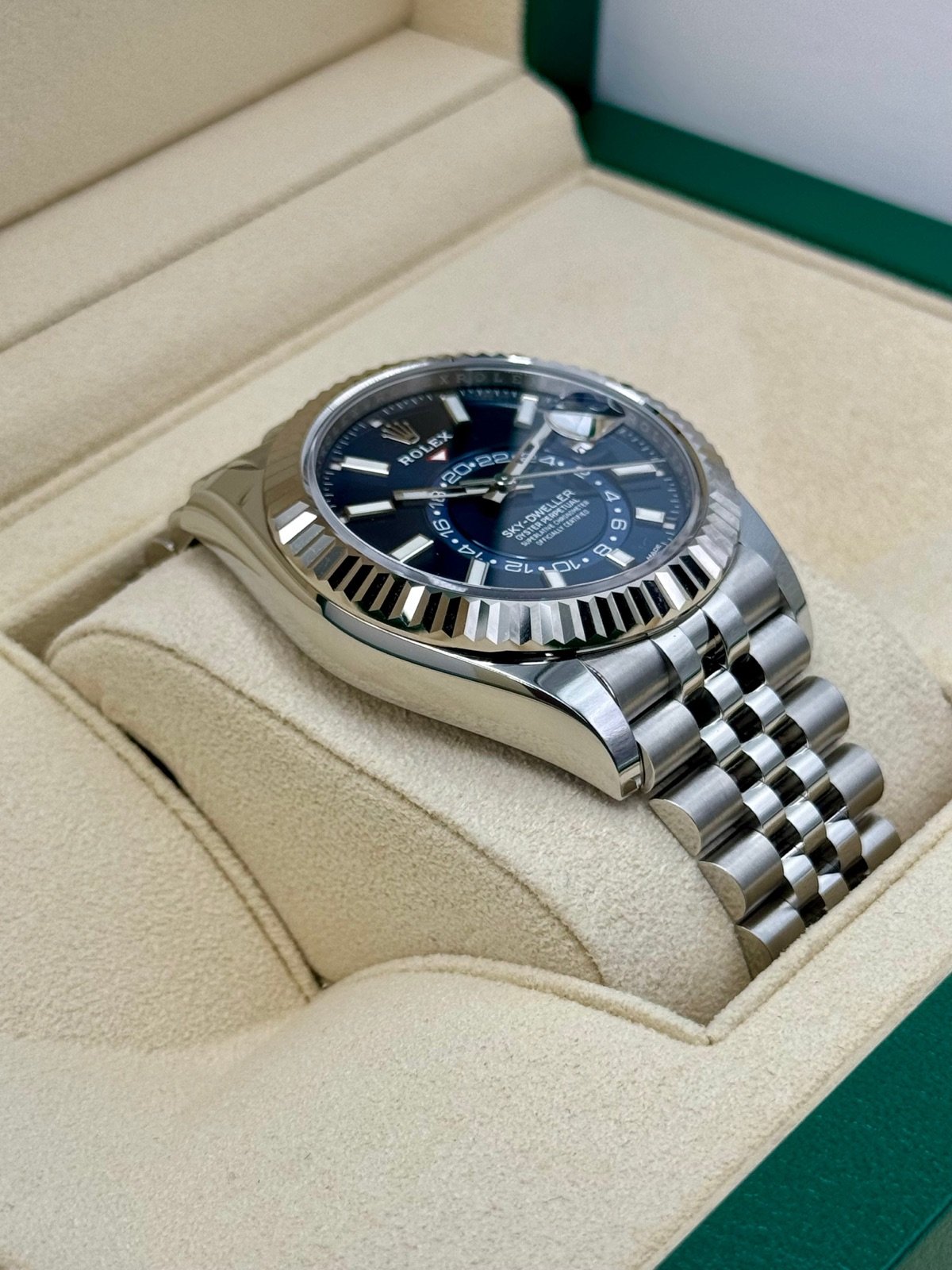 2024 Rolex Sky-Dweller 42mm 336934 Jubilee Blue Dial (Unworn) - Image 6