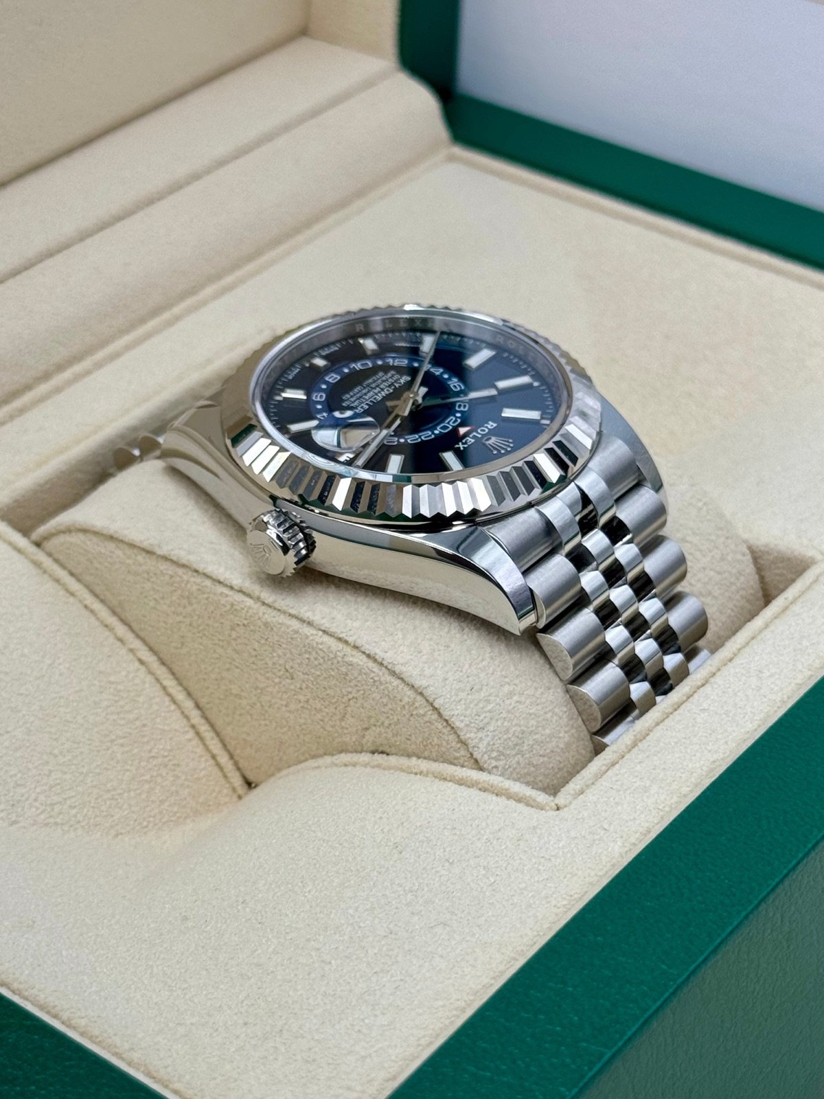 2024 Rolex Sky-Dweller 42mm 336934 Jubilee Blue Dial (Unworn) - Image 8