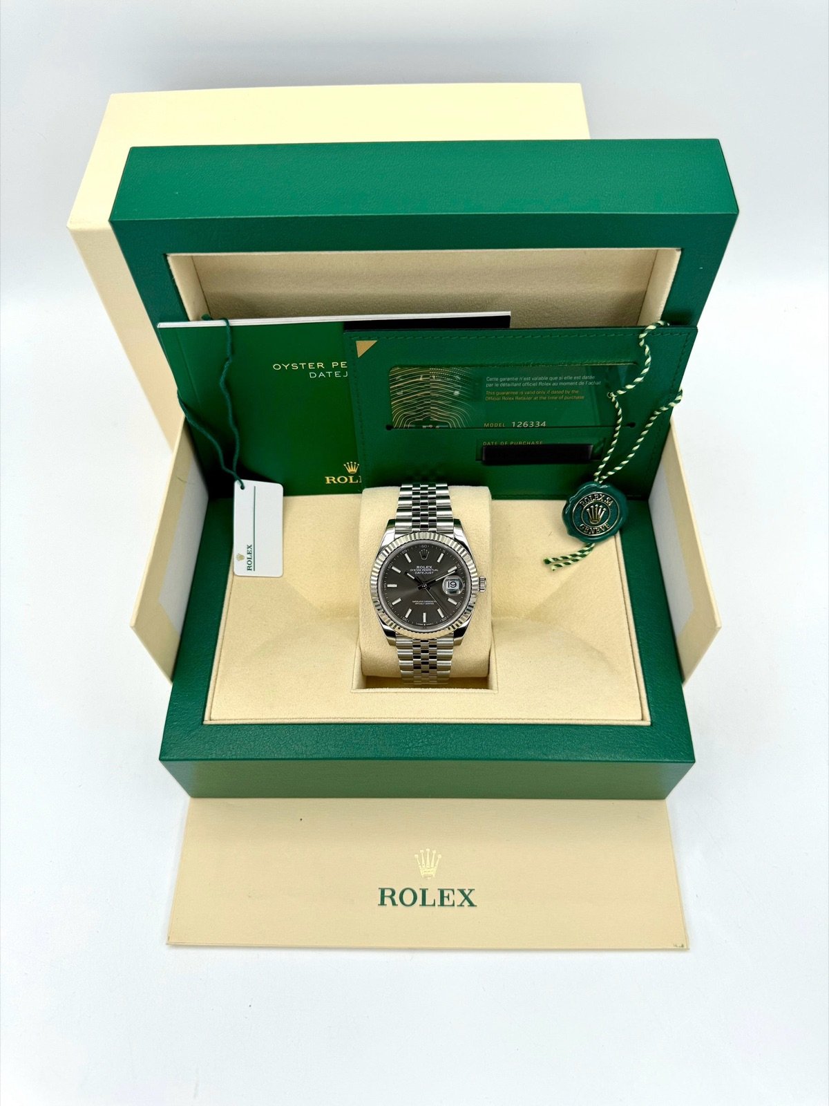 2021 Rolex Datejust 41mm 126334 Stainless Steel Jubilee Rhodium Dial - Image 12