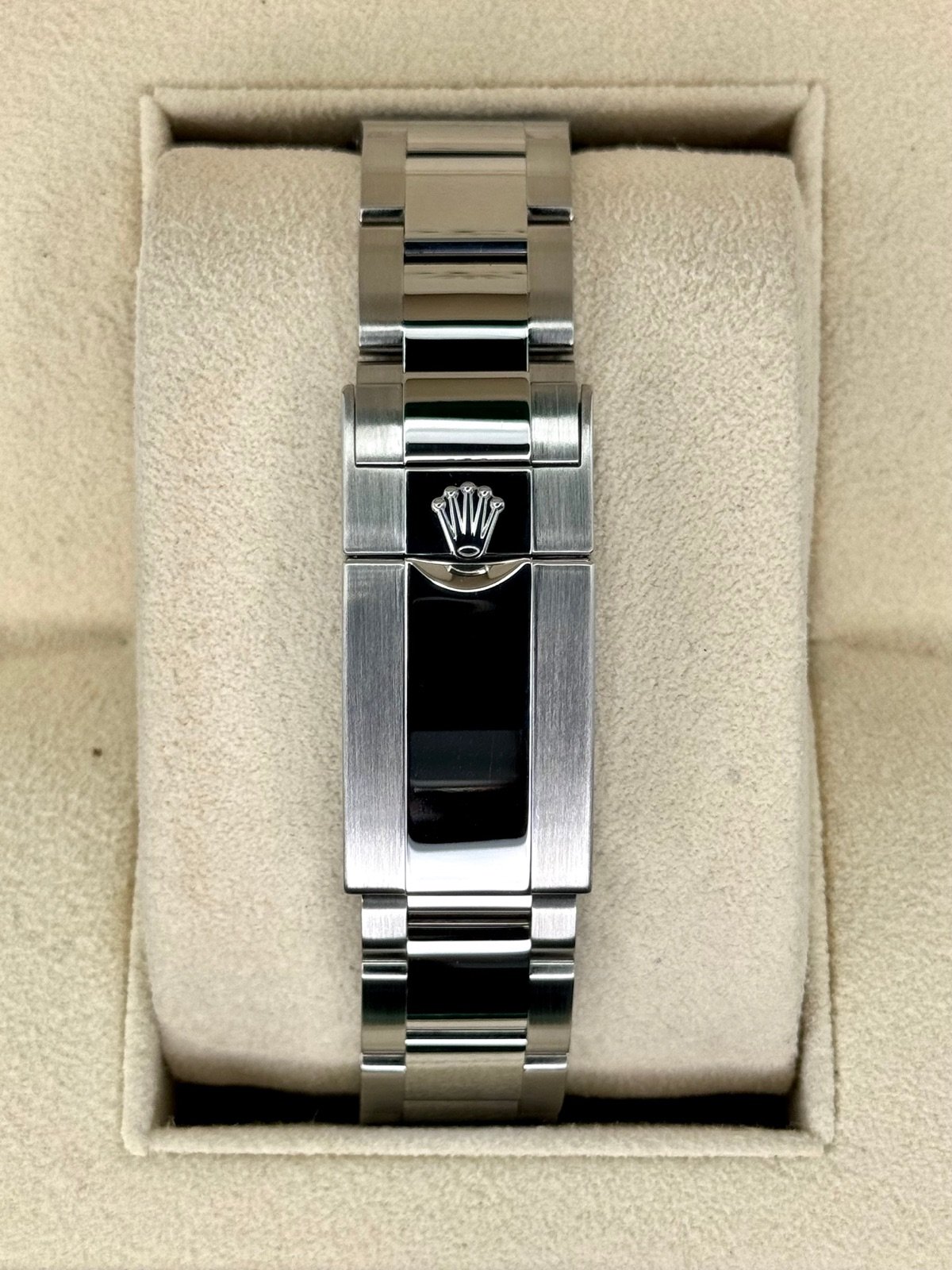 2012 Rolex GMT-Master II 40mm 116710LN Stainless Steel Black Dial - Image 2