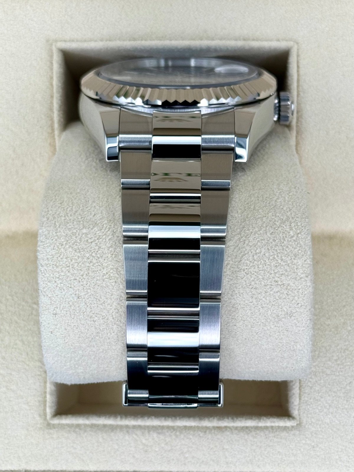 2024 Rolex Sky-Dweller 42mm 336934 Oyster Blue Dial (Unworn) - Image 3